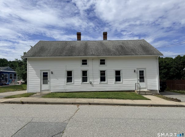 105-107 S Chestnut Street, Plainfield, CT 06387
