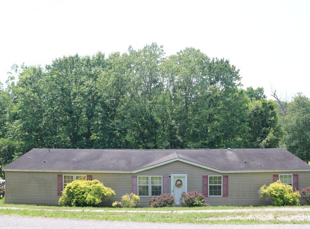 164 Oxbow Road, Carlisle, KY 40311