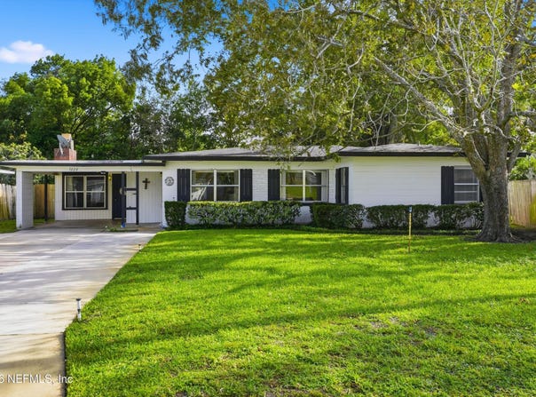 1020 6TH Avenue N, Jacksonville Beach, FL 32250