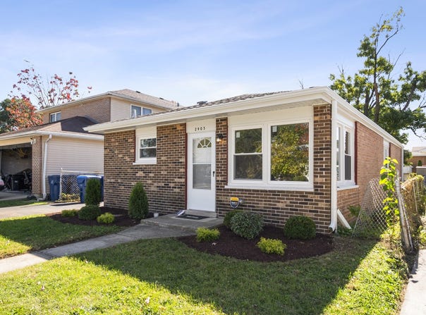 2905 140th Place, Blue Island, IL 60406