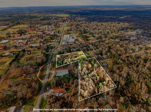 NHN Hwy 11, Poplarville, MS 39470