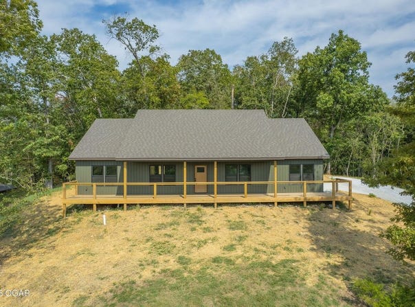 802 E Maness Street, Anderson, MO 64831