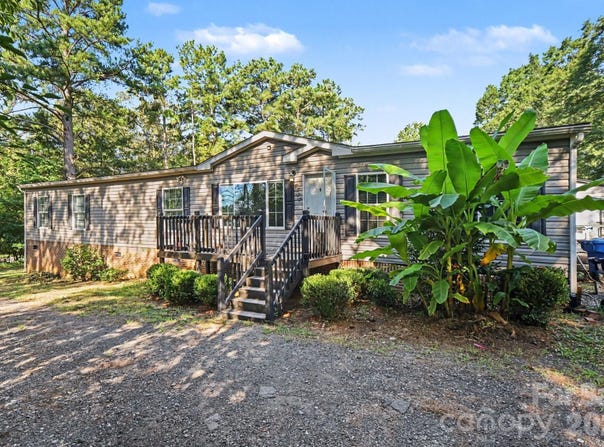 6555 Mcintosh Road, Stanley, NC 28164