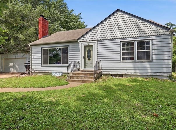 3321 Blue Ridge Boulevard, Independence, MO 64052
