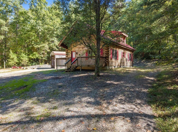 2750 Waidsboro Rd, Ferrum, VA 24088