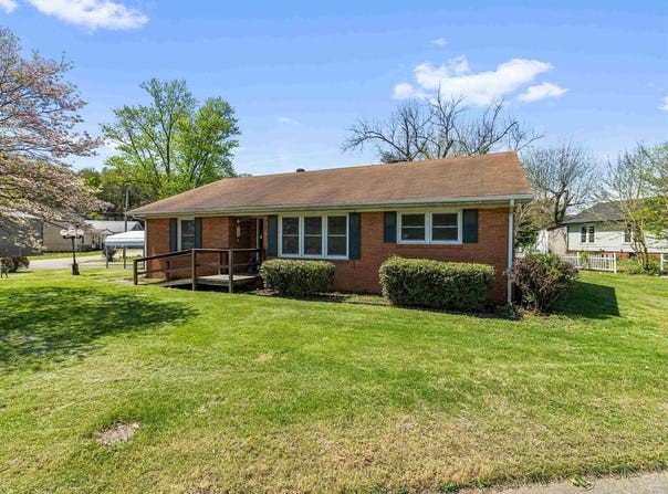 115 Washington St., Hawesville, KY 42348