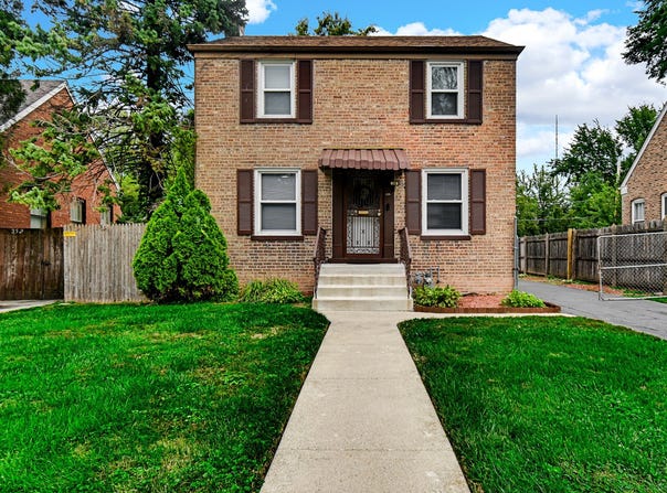 256 E 140th Place, Dolton, IL 60419