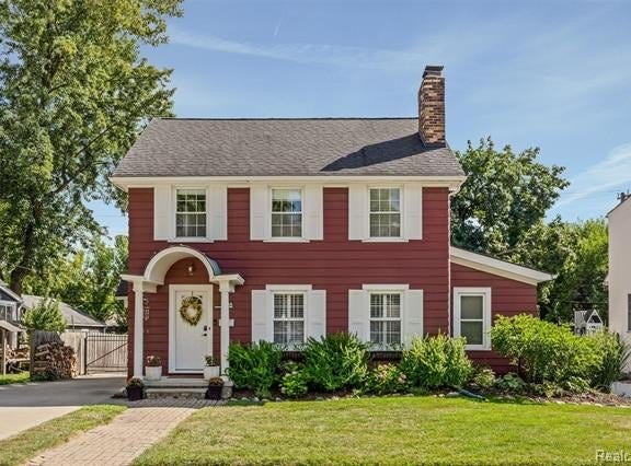 1208 Villa Road, Birmingham, MI 48009