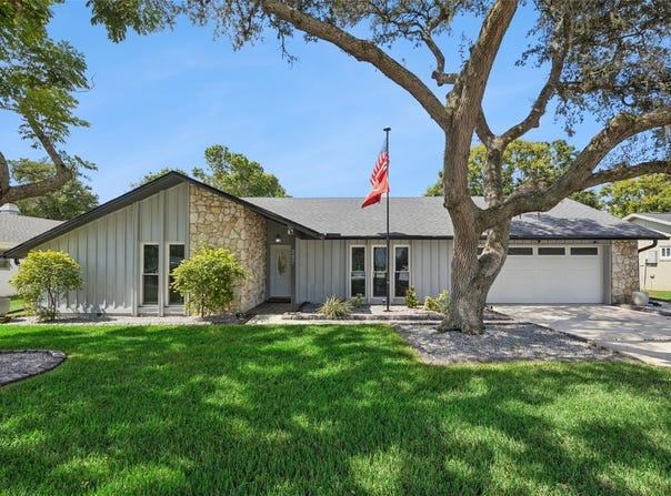 207 HARROGATE Place, LONGWOOD, FL 32779