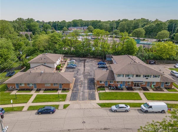 2648 Parklawn Drive, Kettering, OH 45440