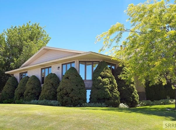 310 S 4th E, Rexburg, ID 83440