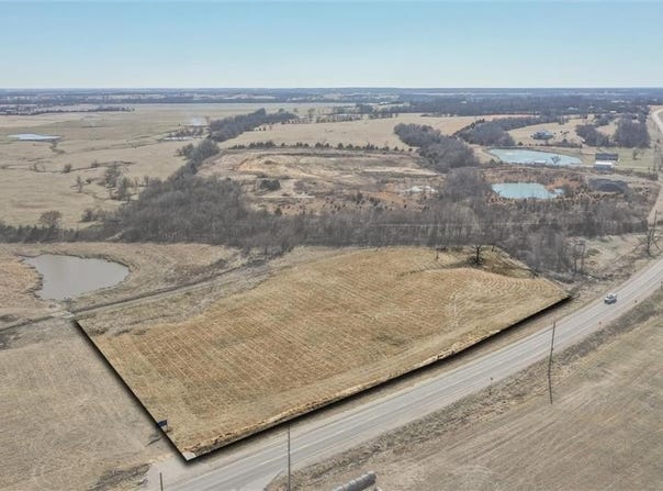 Old 50 Lot 1 Highway, Ottawa, KS 66067