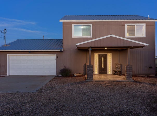 4 Cavenee Circle, Edgewood, NM 87015