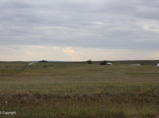 Lincoln St, Upton, WY 82730