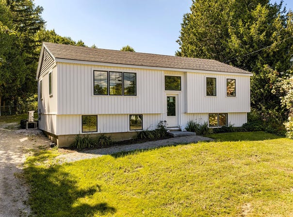 162 Waldo Avenue, Belfast, ME 04915