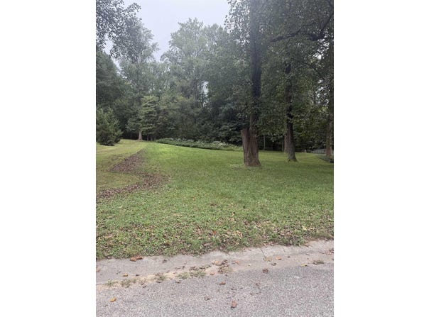 207 River Drive, Bloomfield, IN 47424