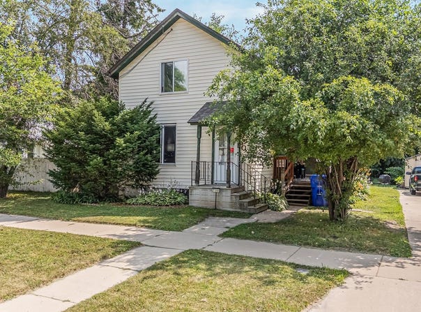 730 N STATE Street, APPLETON, WI 54911-4548