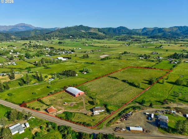 2529 NORTHSIDE Rd, Sutherlin, OR 97479
