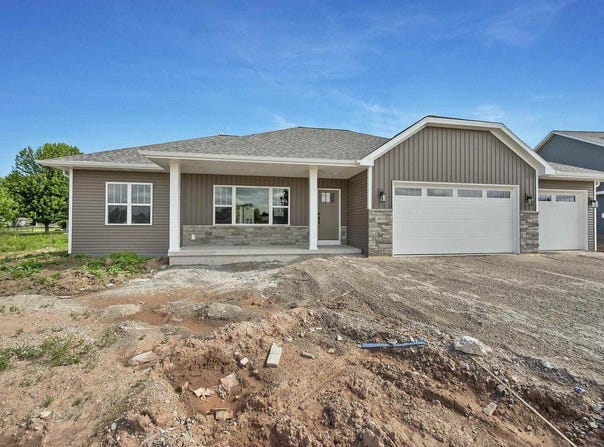 2859 Stelor Drive, Bellevue, WI 54311