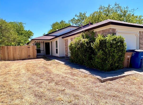 2112 Cedar Bend Dr, Austin, TX 78758