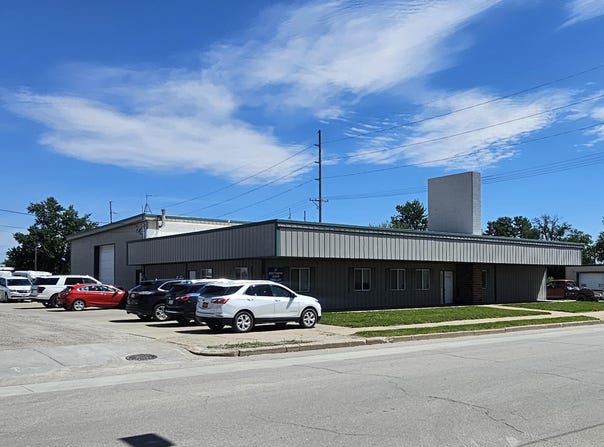215 E Montgomery Street, Creston, IA 50801