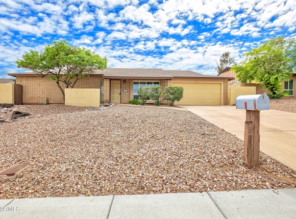 2263 E CHRISTY Drive, Phoenix, AZ 85028