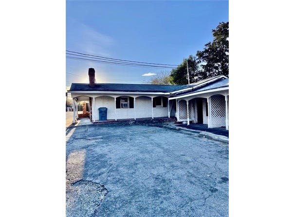 103 E Main Street, Irwinton, GA 31042