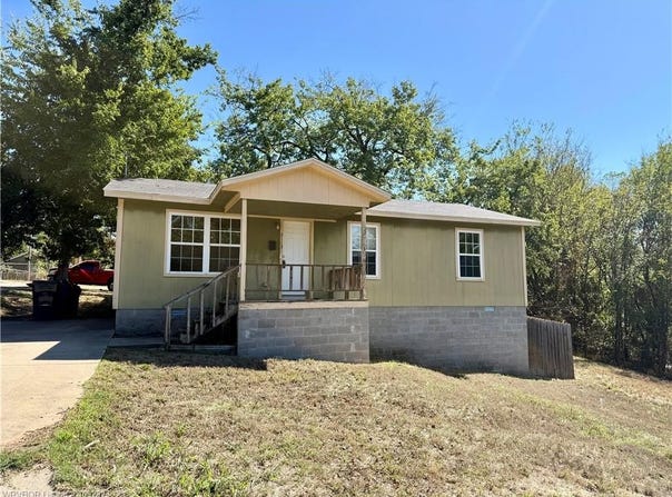 2113 S 16th ST, Fort Smith, AR 72901