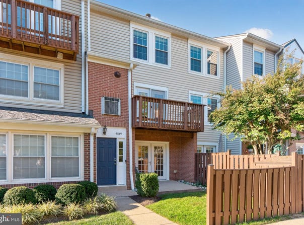 4049 CHETHAM Way, WOODBRIDGE, VA 22192