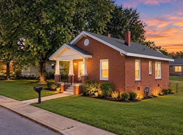 203 Allis Ave, Ninety Six, SC 29666