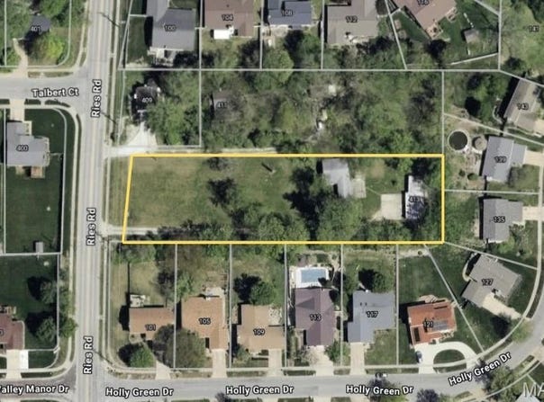 413 Reis Road, Ballwin, MO 63021
