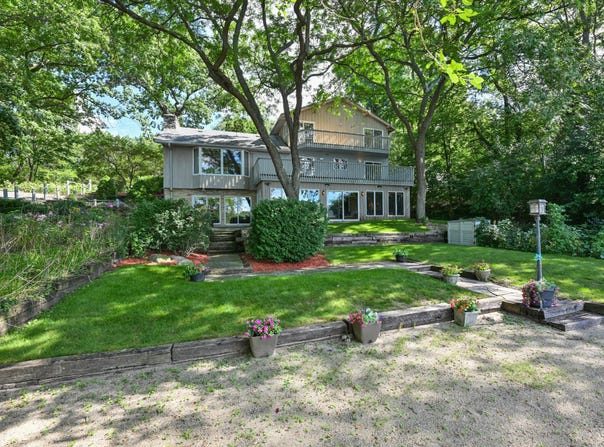 N9491 Island Dr, Mukwonago, WI 53149