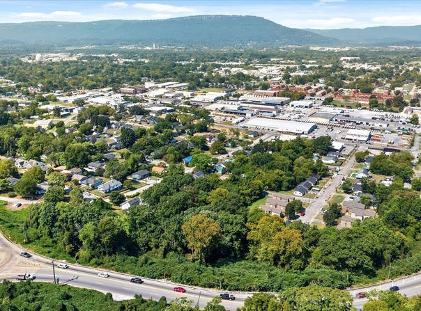 E 26th Street, Chattanooga, TN 37407