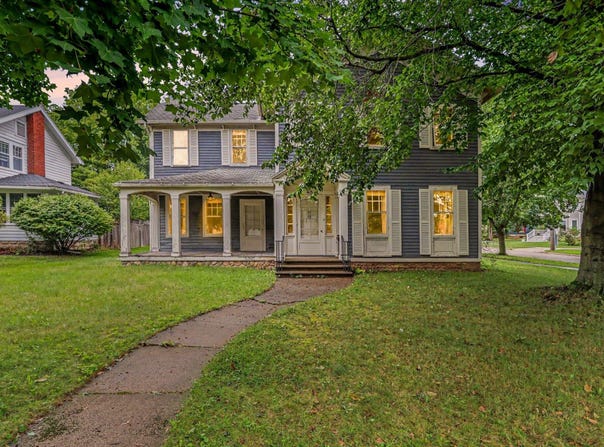 413 E Mansion Street, Marshall, MI 49068