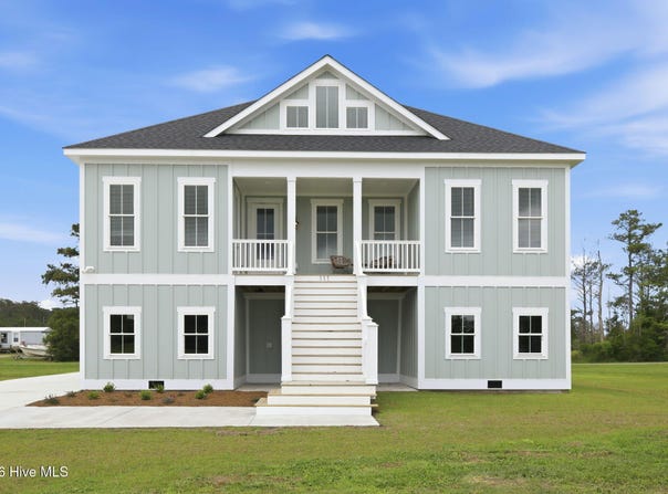 111 Jade Street, Beaufort, NC 28516