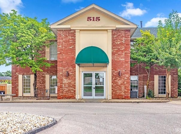 515 S Woodscrest Drive, Bloomington, IN 47401