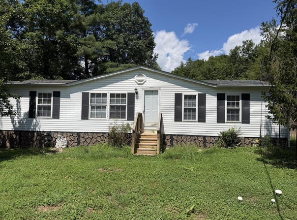 5210 Indian Draft Rd, Covington, VA 24426