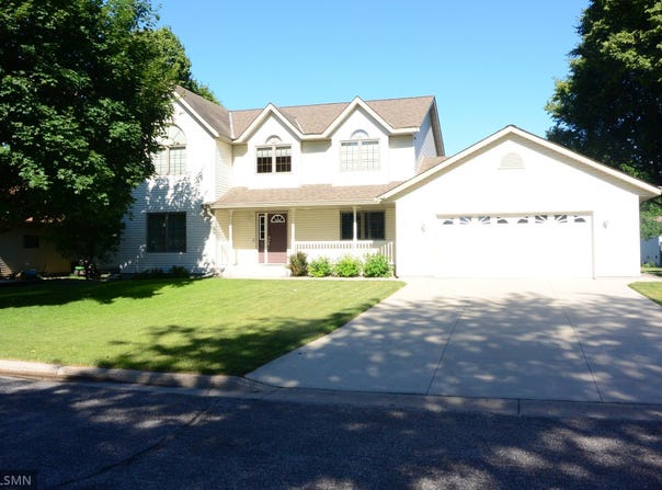 201 Douglas Drive, Glencoe, MN 55336