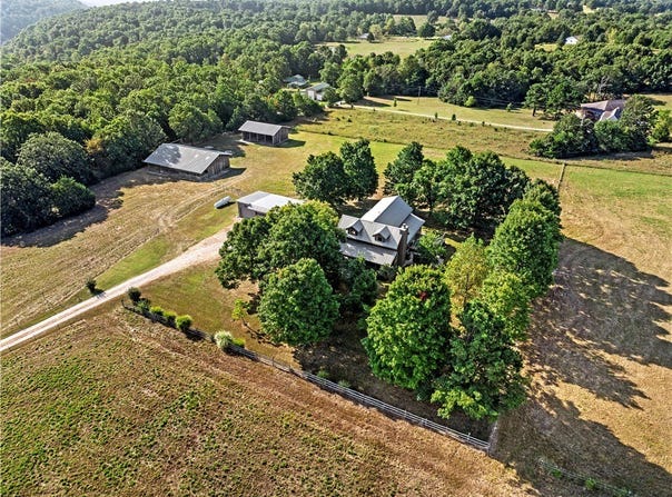 9716 Borland Lane, Harrison, AR 72601