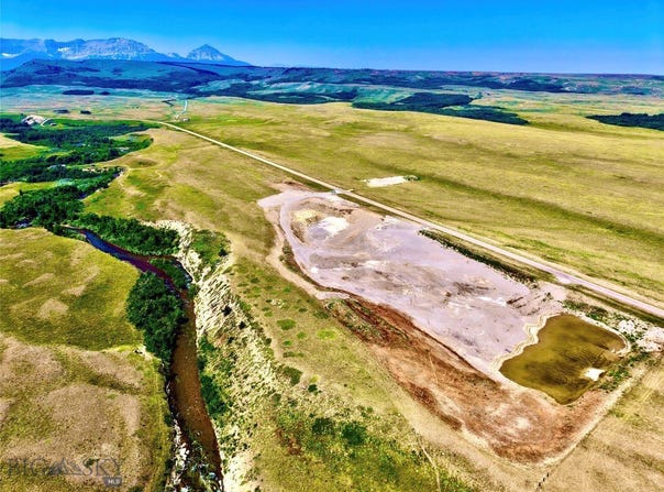 Starr School Road, Babb, MT 59411