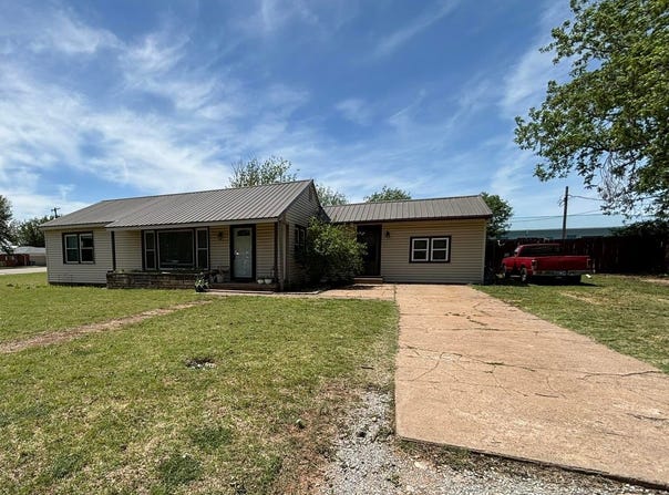 101 N 7th, Jet, OK 73749