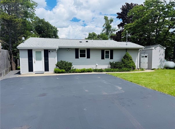 381 State Route 14, Penn Yan, NY 14527