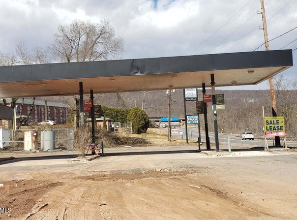 1048 Route 93, Drums, PA 18222