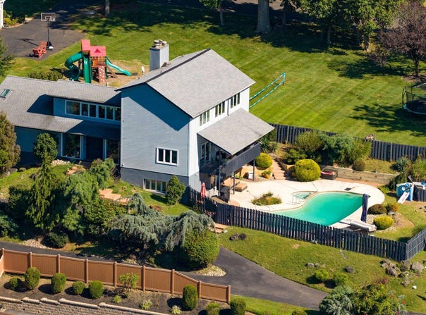 313 WYNDMOOR Lane, HUNTINGDON VALLEY, PA 19006