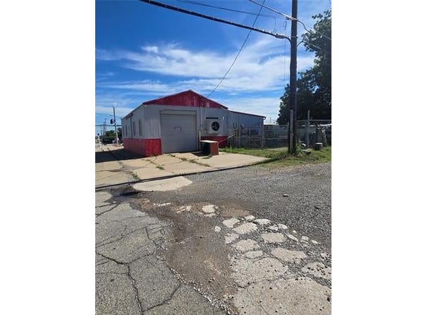 501 E Main, Cushing, OK 74023