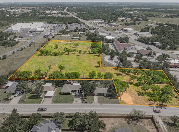 903 Pine Tree Road, Graham, TX 76450