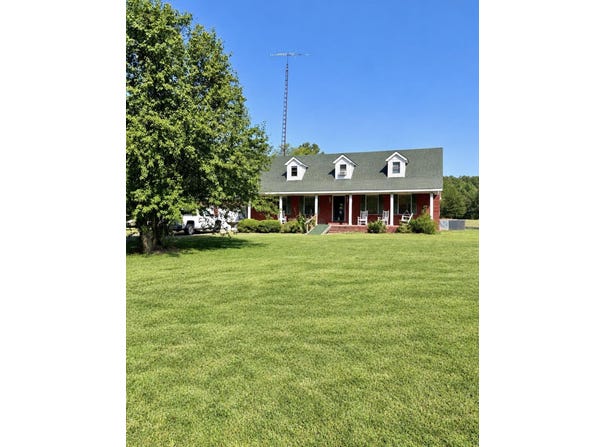 11081 Co Rd 14, Waterloo, AL 35677