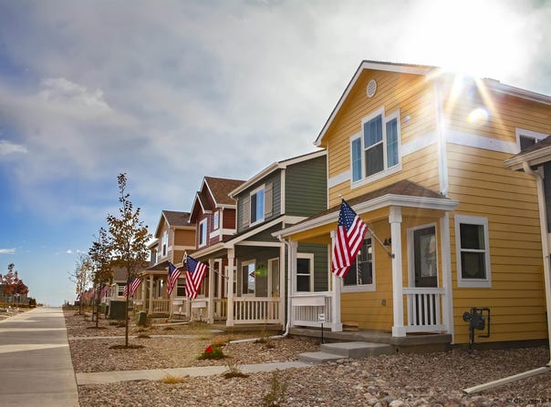 2107 WILD BLUFF, Cheyenne, WY 82009
