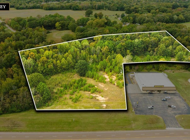 S Meridian St, Greenfield, TN 38230