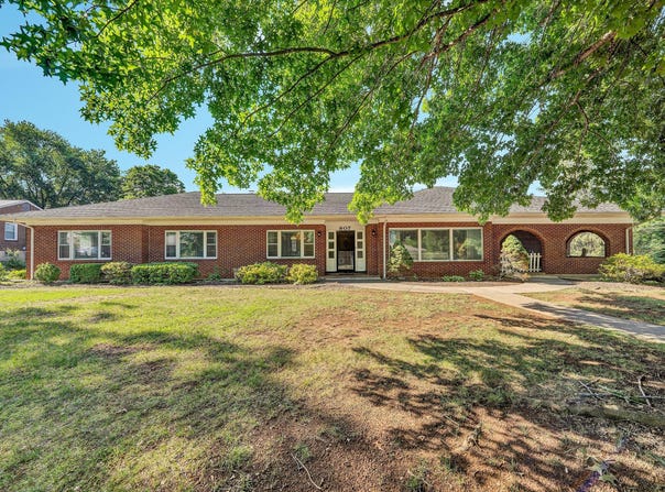 807 Dexter NW, Roanoke, VA 24019